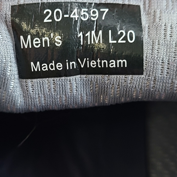 Johnston and Murphy Men's Classic Wingtip Oxford Dress Shoes,Size:11 Color: Grey - Picture 15 of 16